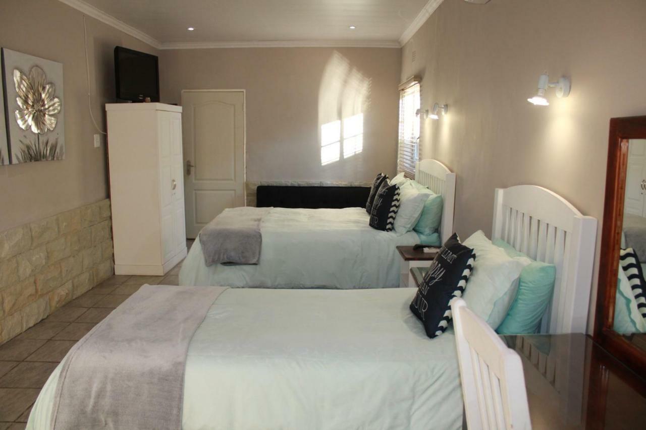 Lighthouse Bed and Breakfast Kroonstad Esterno foto